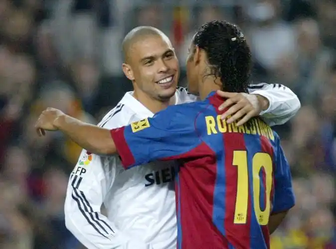 作为桑托斯 作为桑托斯