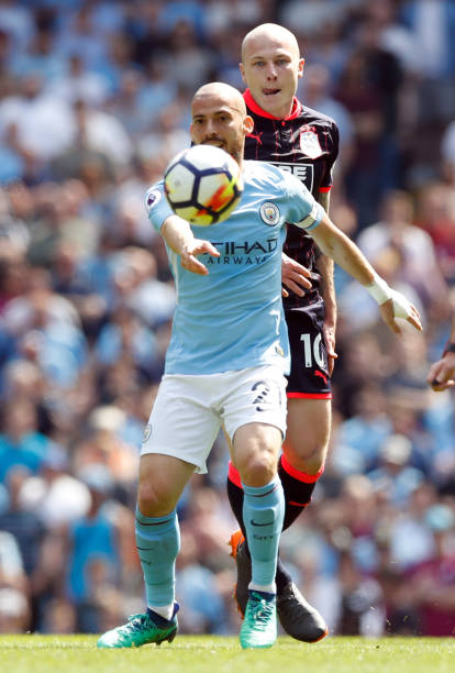 时刻挺身而 时刻挺身而