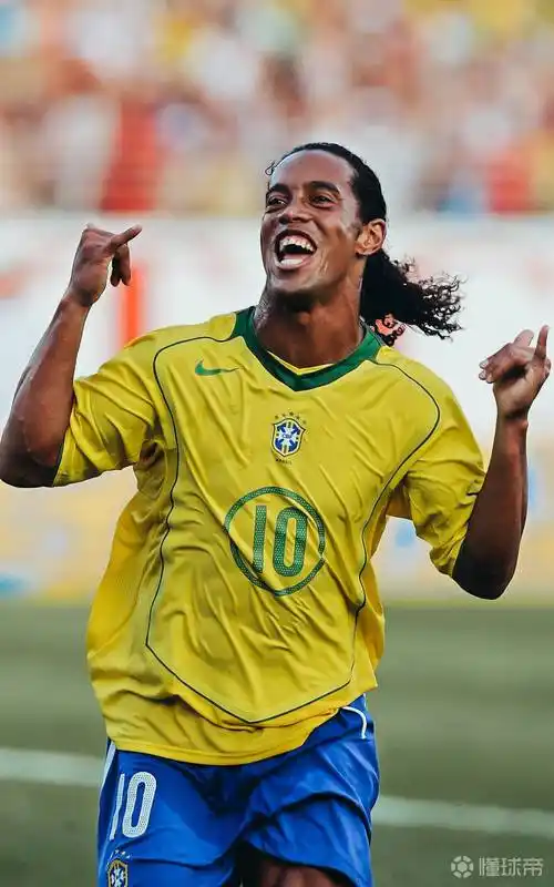 己从一名普 己从一名普