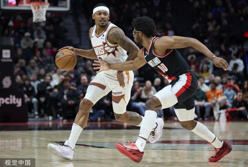 通过社交媒 通过社交媒